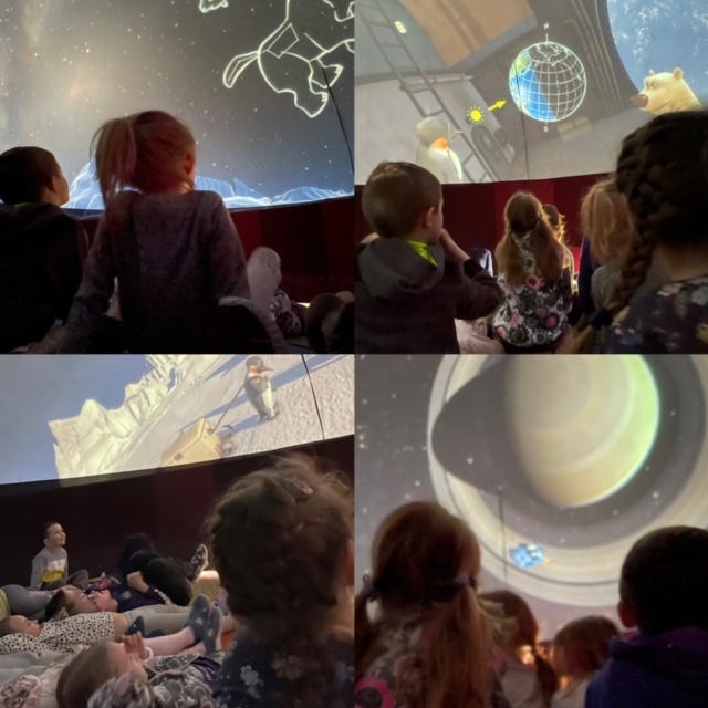 dzieci podczas seansu filmowego o kosmosie