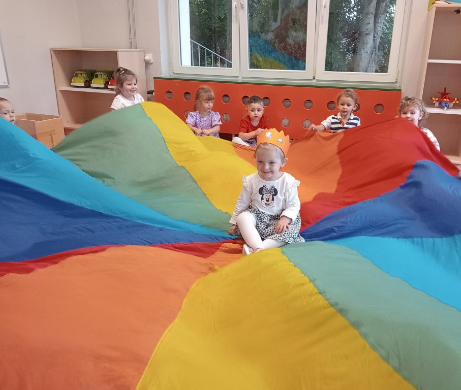 Dziewczynka na chuście